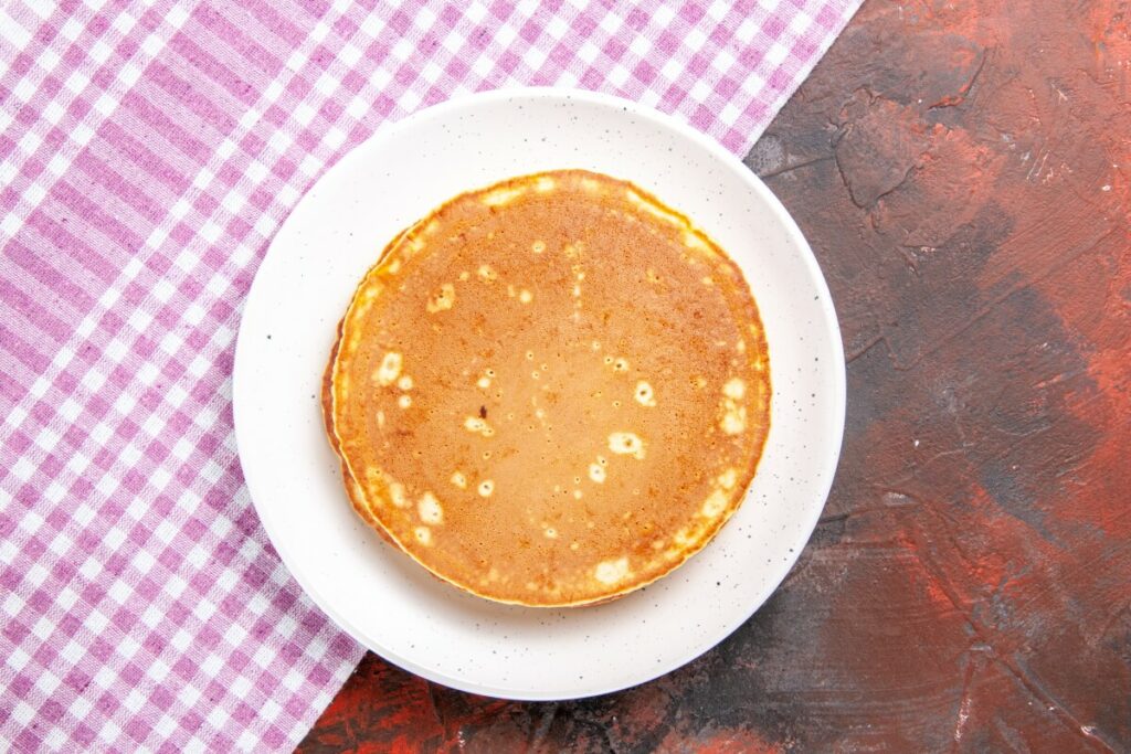 Pancakes as food after dental implents