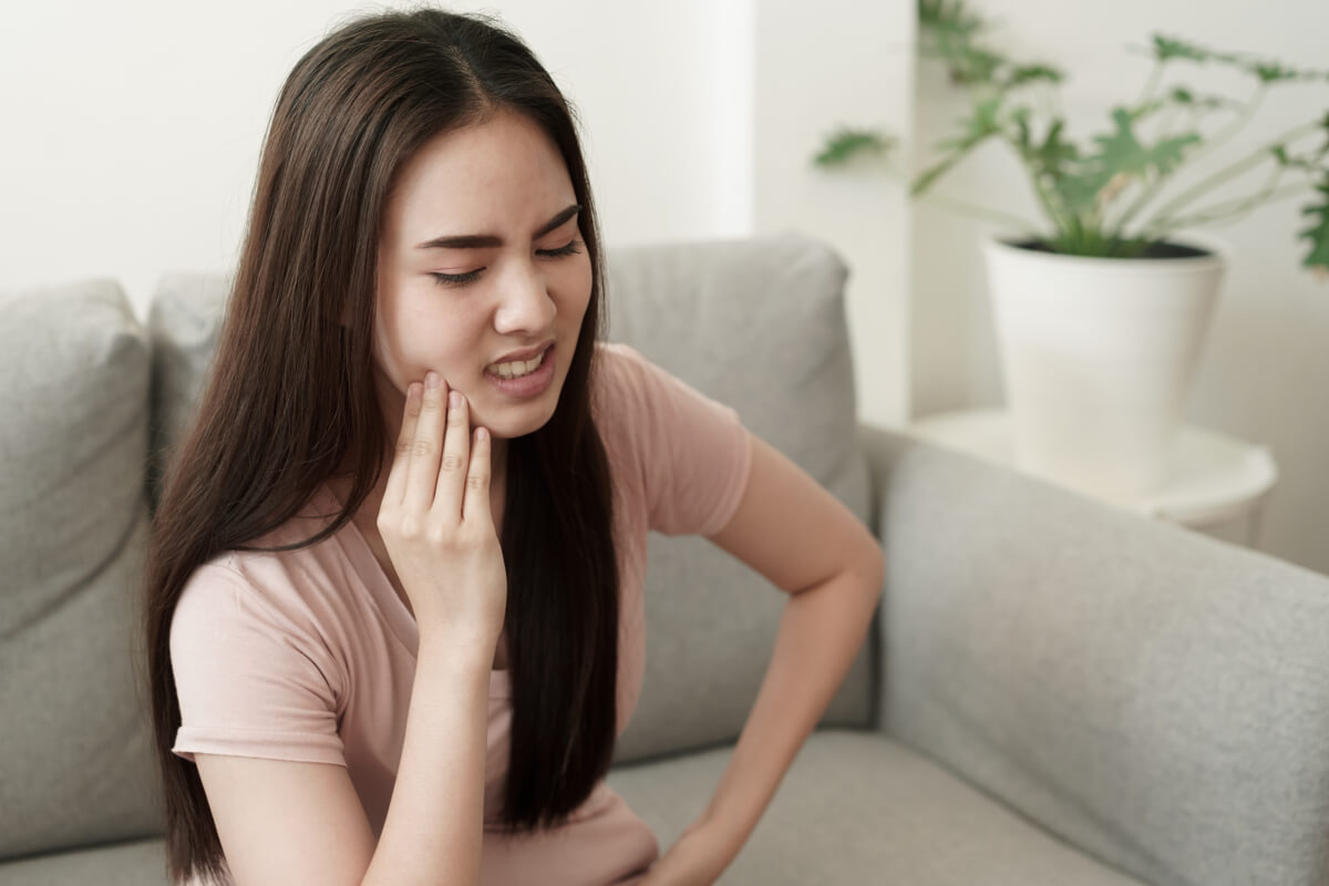 how long does wisdom teeth removal take?