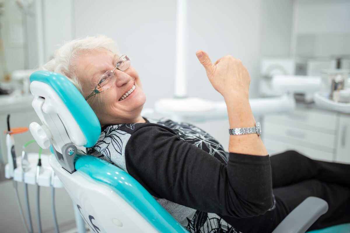 how long do dental implants last